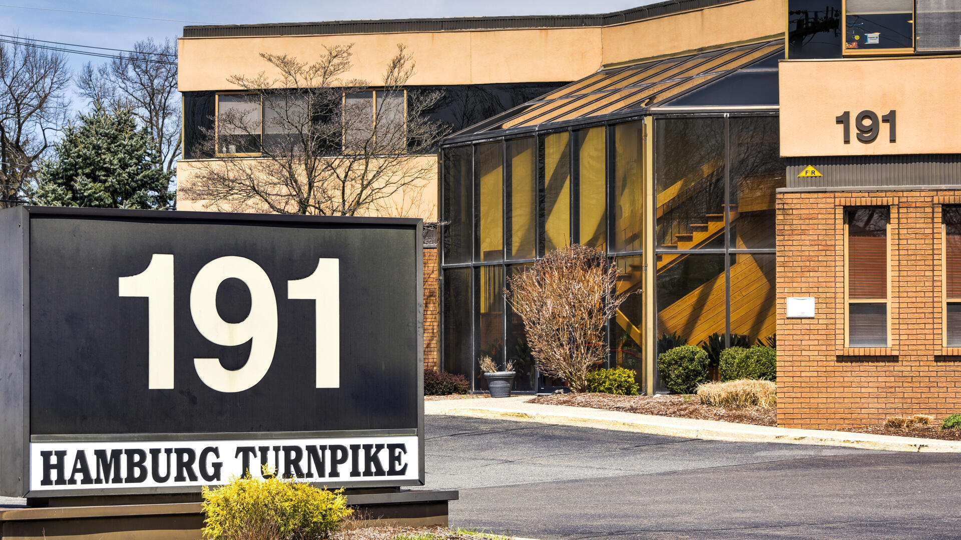 191 Hamburg Tpke, Pompton Lakes, NJ for sale Building Photo- Image 1 of 1