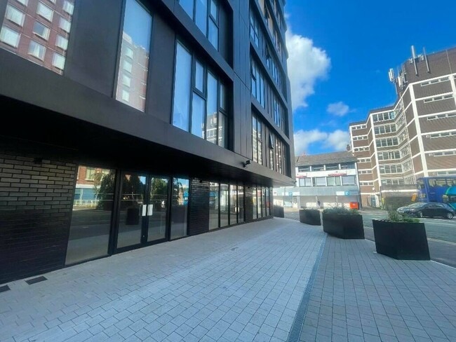 More details for Ormskirk Rd, Preston - Retail to Rent