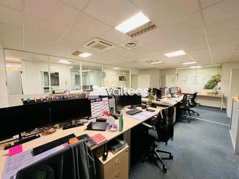 Office in Labège to rent - Interior Photo - Image 2 of 11