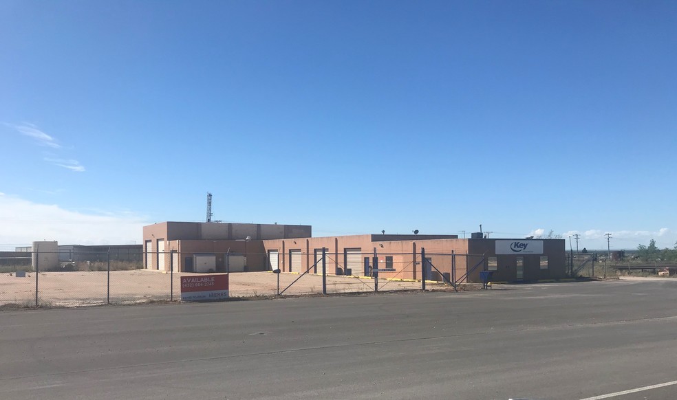 11345 Lovington Hwy, Artesia, NM for sale - Primary Photo - Image 1 of 1