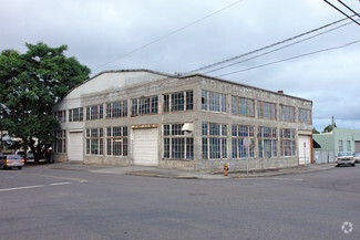 More details for 1015 SE Woodward St, Portland, OR - Industrial for Rent