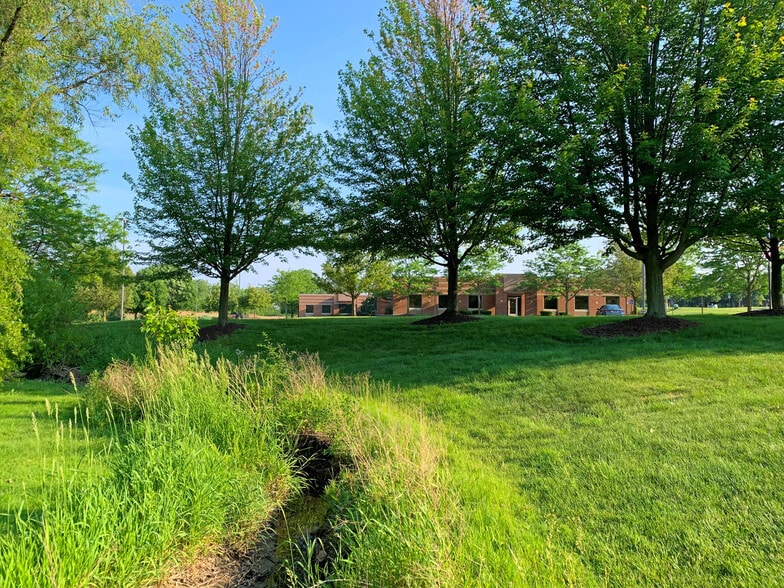 3767 Ranchero Dr, Ann Arbor, MI to rent - Building Photo - Image 3 of 7