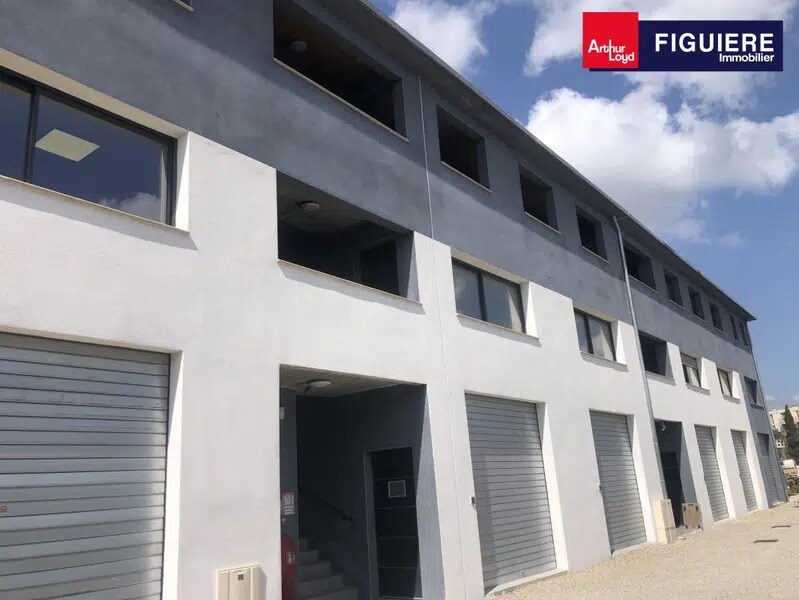Location Bureaux 80 m² - Photo 1