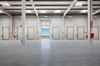 Calle Carae, 17, Zaragoza, Zaragoza to rent Interior Photo- Image 1 of 2