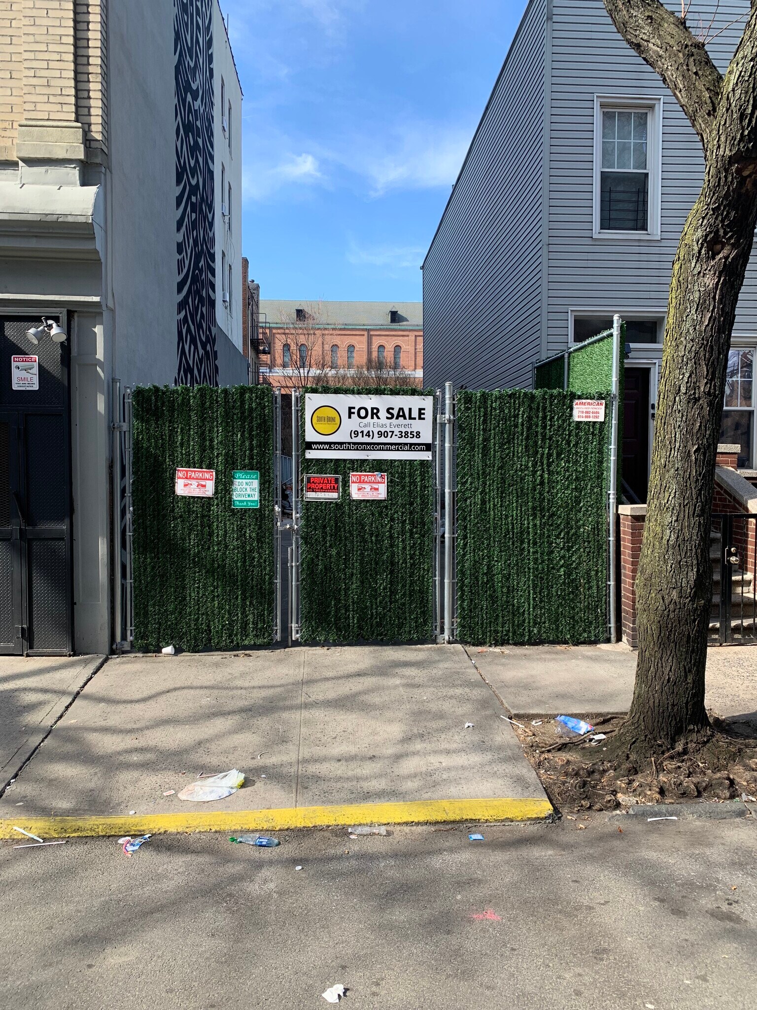 2407 Cambreleng, Bronx, NY for sale Primary Photo- Image 1 of 1