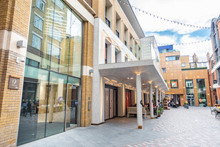 St Martin's Courtyard - Commercial Property