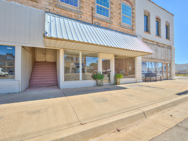 102 Grand -1, Crescent, OK for sale - Building Photo - Image 1 of 1