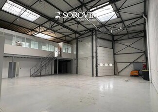 More details for 36 Rue Champ Dolin, Saint-Priest - Office, Light Industrial to Rent