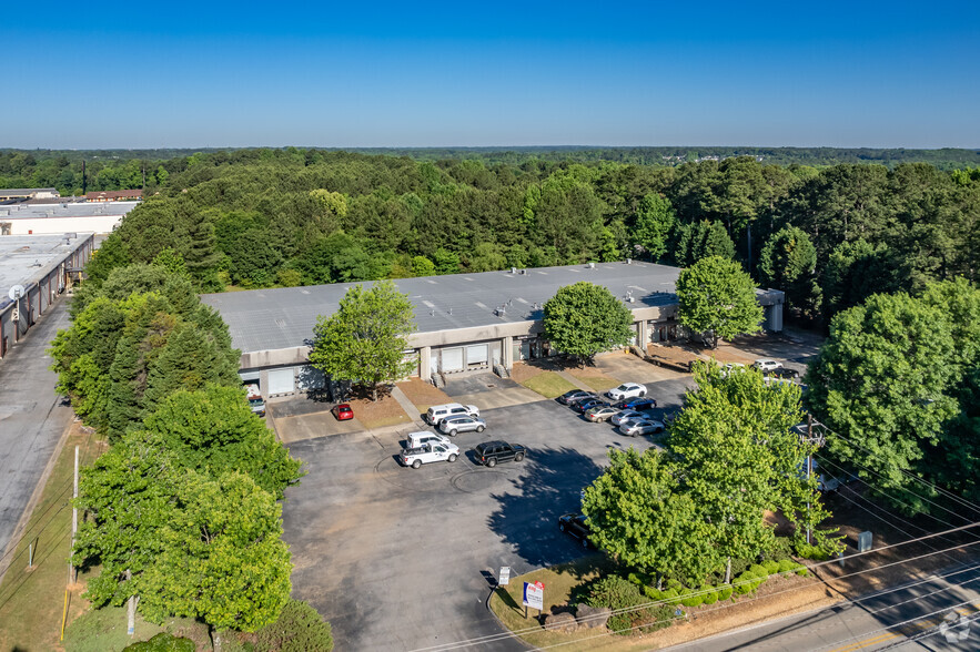 7217-7237 Daniel Dr, Stockbridge, GA for rent - Aerial - Image 3 of 4