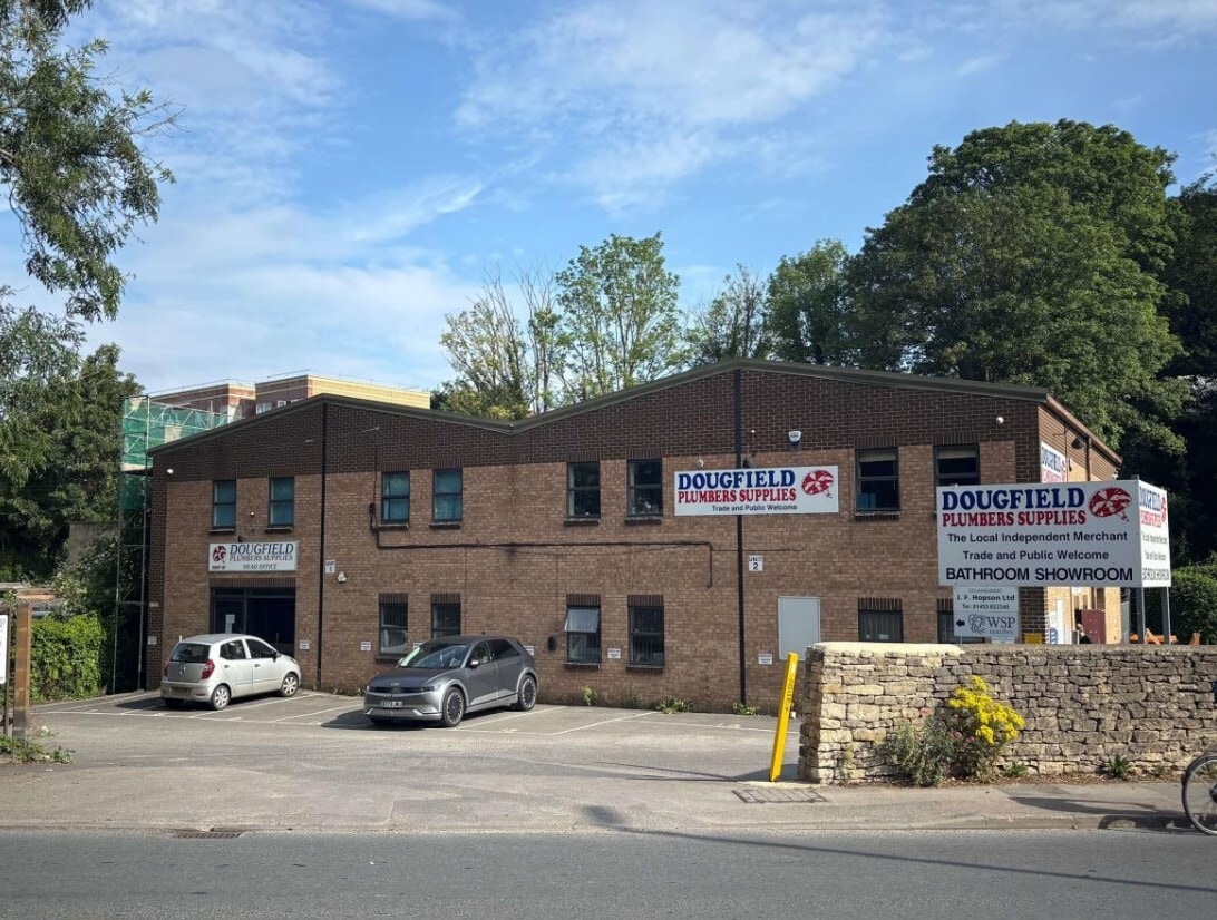 Lower Wharf Industrial Estate, Stroud to rent Primary Photo- Image 1 of 2