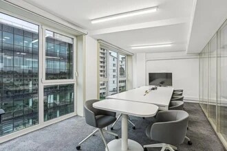 77 Rue Jean Bleuzen, Vanves for sale Interior Photo- Image 2 of 15