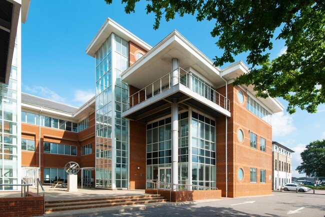 More details for Fleming Way, Crawley - Office to Rent