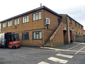 490-494 Wallisdown Rd, Bournemouth for sale Primary Photo- Image 1 of 1