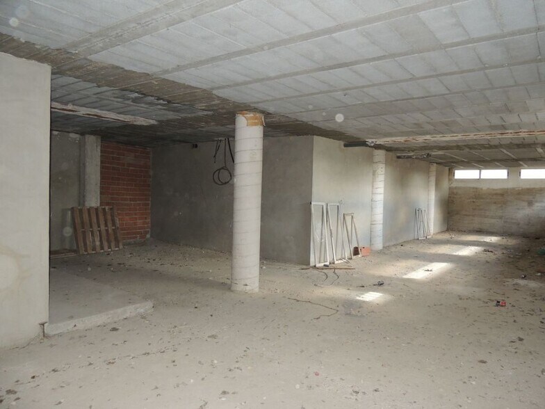 Retail in Molina de Segura, Murcia to rent - Interior Photo - Image 3 of 5