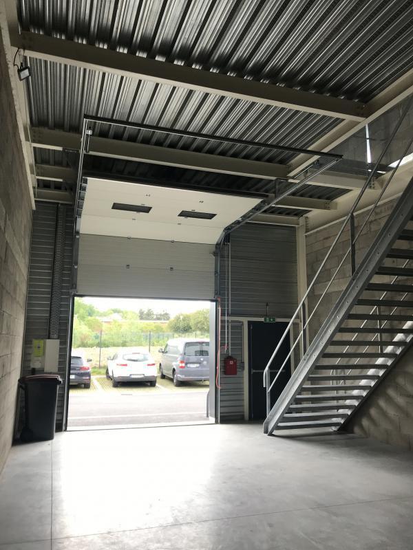 Industrial in Épinay-sur-Seine to rent Building Photo- Image 1 of 12