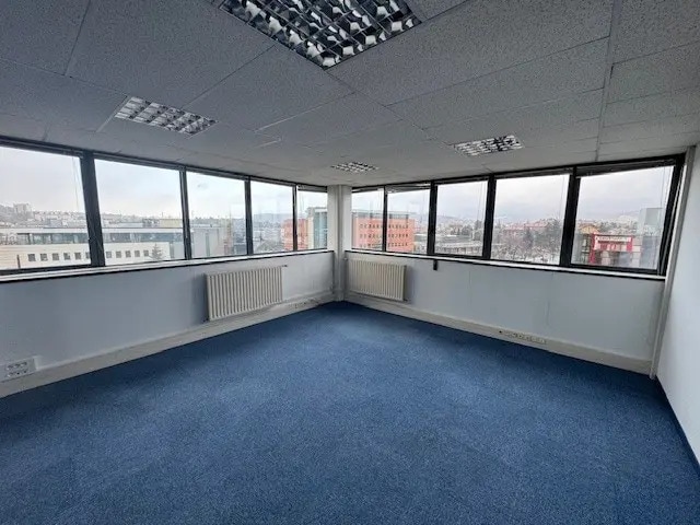 Vente Bureaux 102 m² - Photo 1