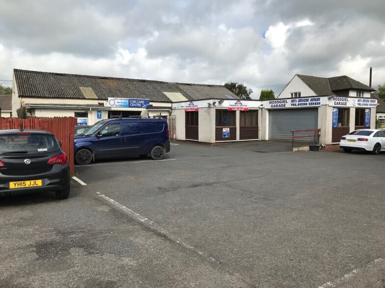 42B Kilmarnock Rd, Mauchline for sale - Building Photo - Image 1 of 1
