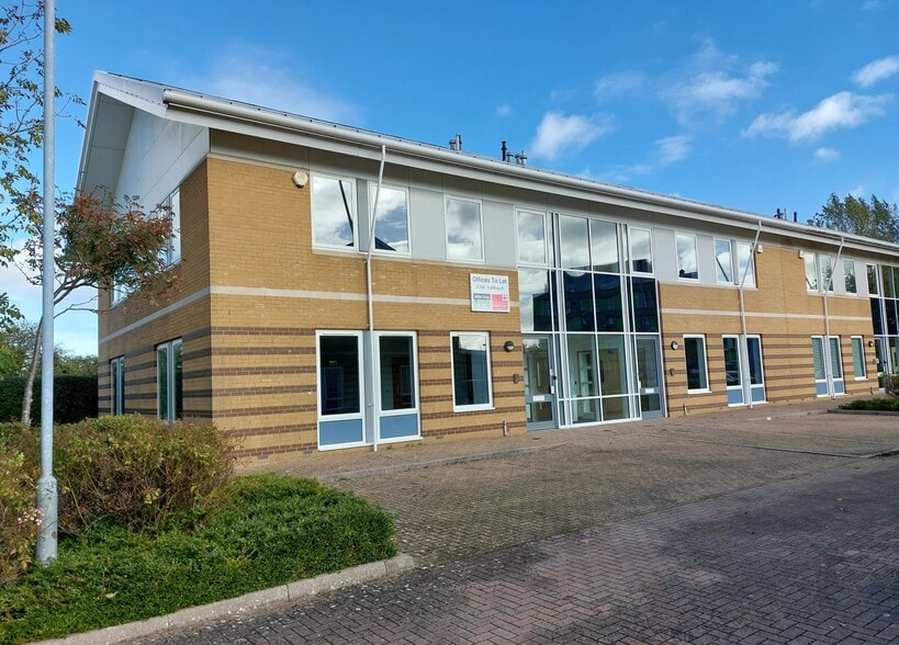 Serbert Clos, Portishead to rent - Building Photo - Image 1 of 6