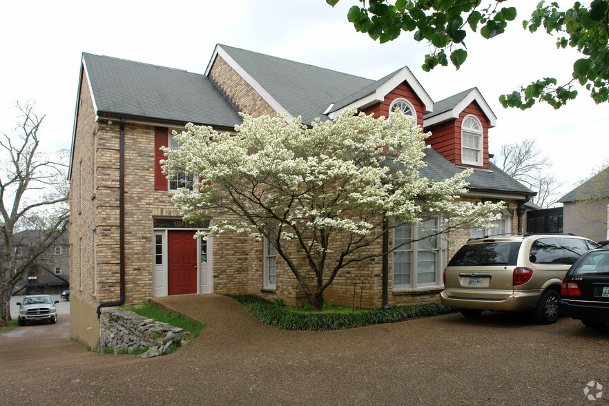 1017 16th Ave S, Nashville, TN for sale - Primary Photo - Image 1 of 1