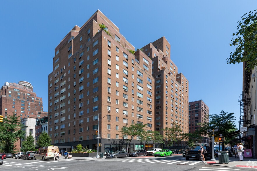 976-978 Lexington Ave, New York, NY for rent - Building Photo - Image 1 of 3