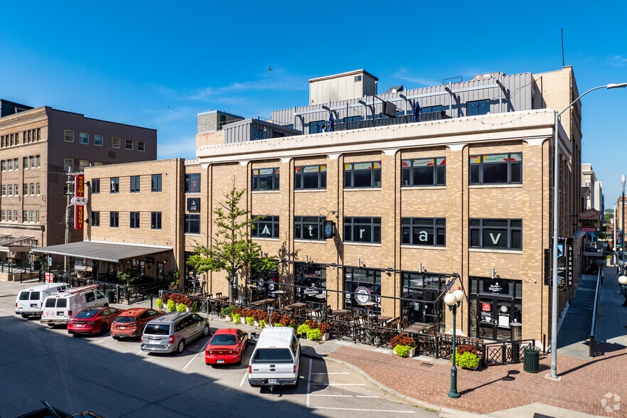 151 N 8th St, Lincoln, NE to rent - Building Photo - Image 2 of 10