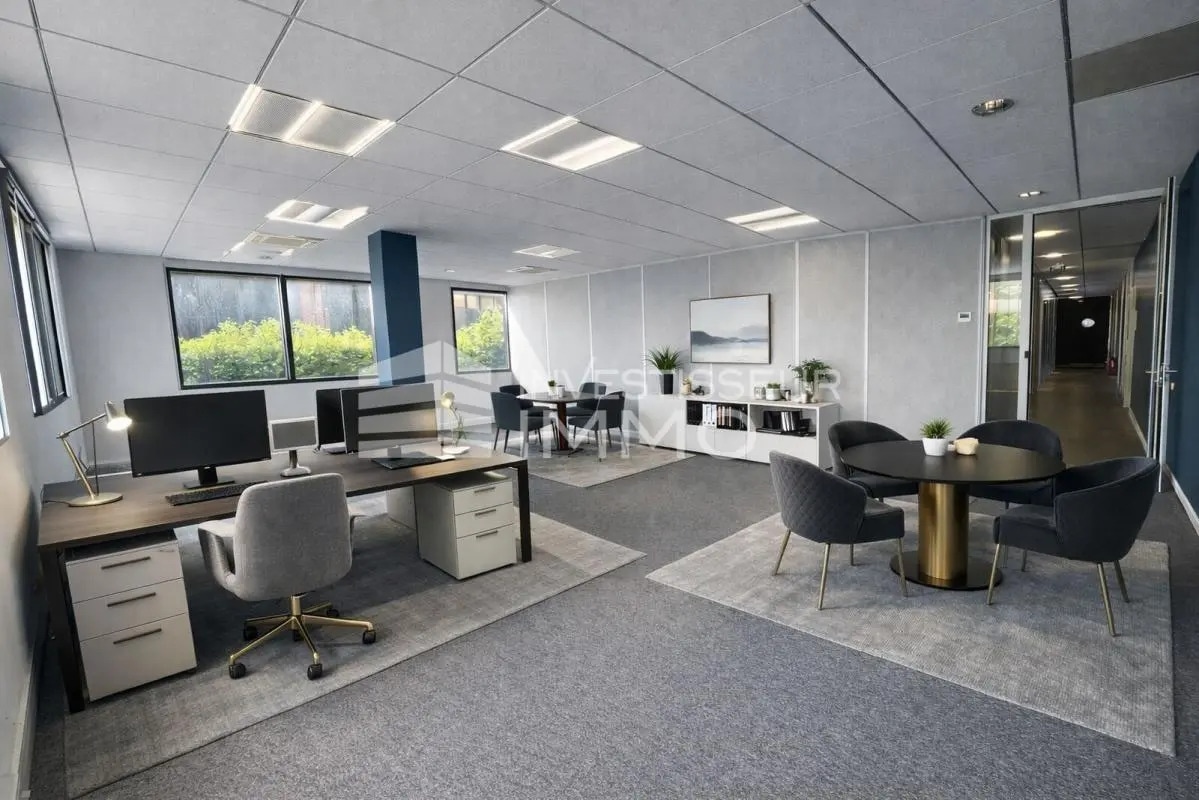 Office in Meudon to rent Interior Photo- Image 1 of 5