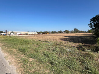 More details for 146 18th Street, Hondo, TX - Land for Sale