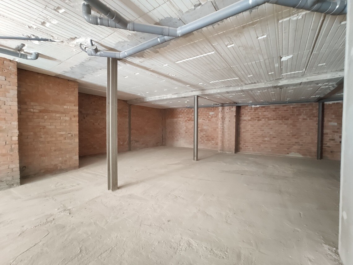 Igualada, BAR 08700 - Unit 01 -  - Interior Photo - Image 2 of 6