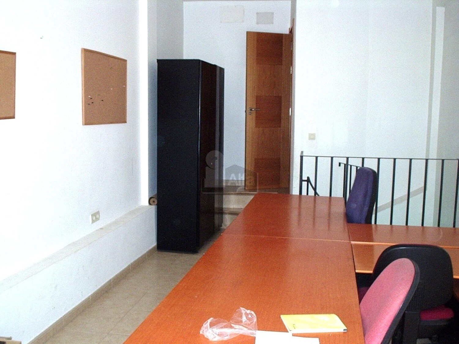 Retail in Velilla de San Antonio, Madrid to rent Interior Photo- Image 1 of 3