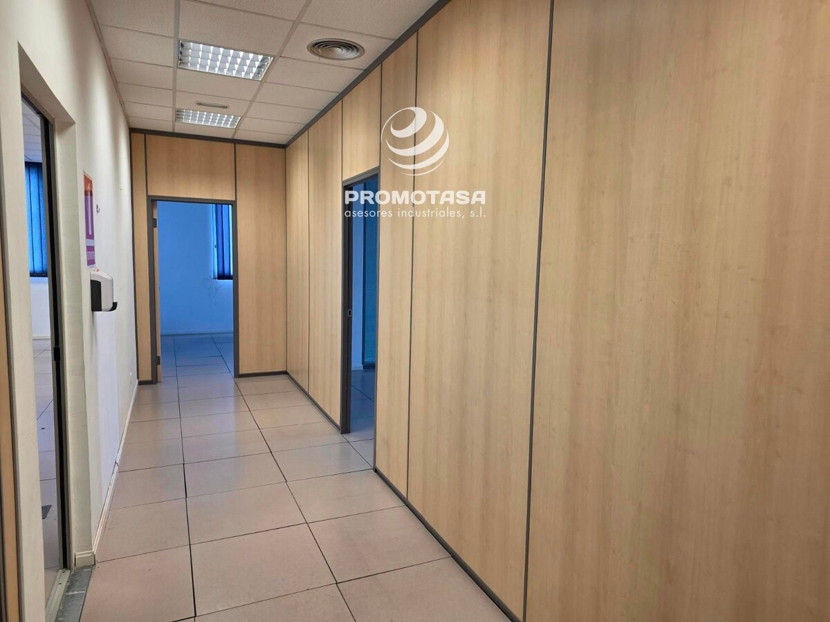 Rivas-Vaciamadrid, MAD 28521 - Unit Puerta 07 -  - Interior Photo - Image 1 of 11