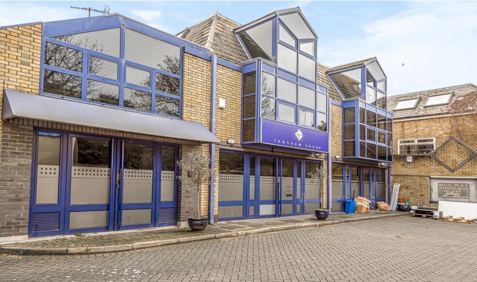 Maxwell Rd, London SW6 2HR UK