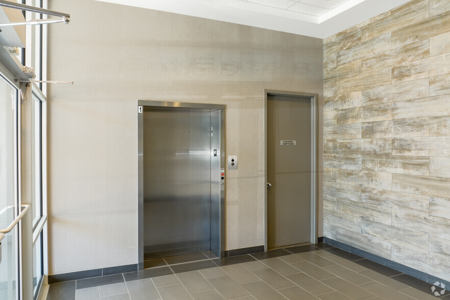 175 Galaxy Blvd, Toronto, ON for rent - Lobby - Image 3 of 3