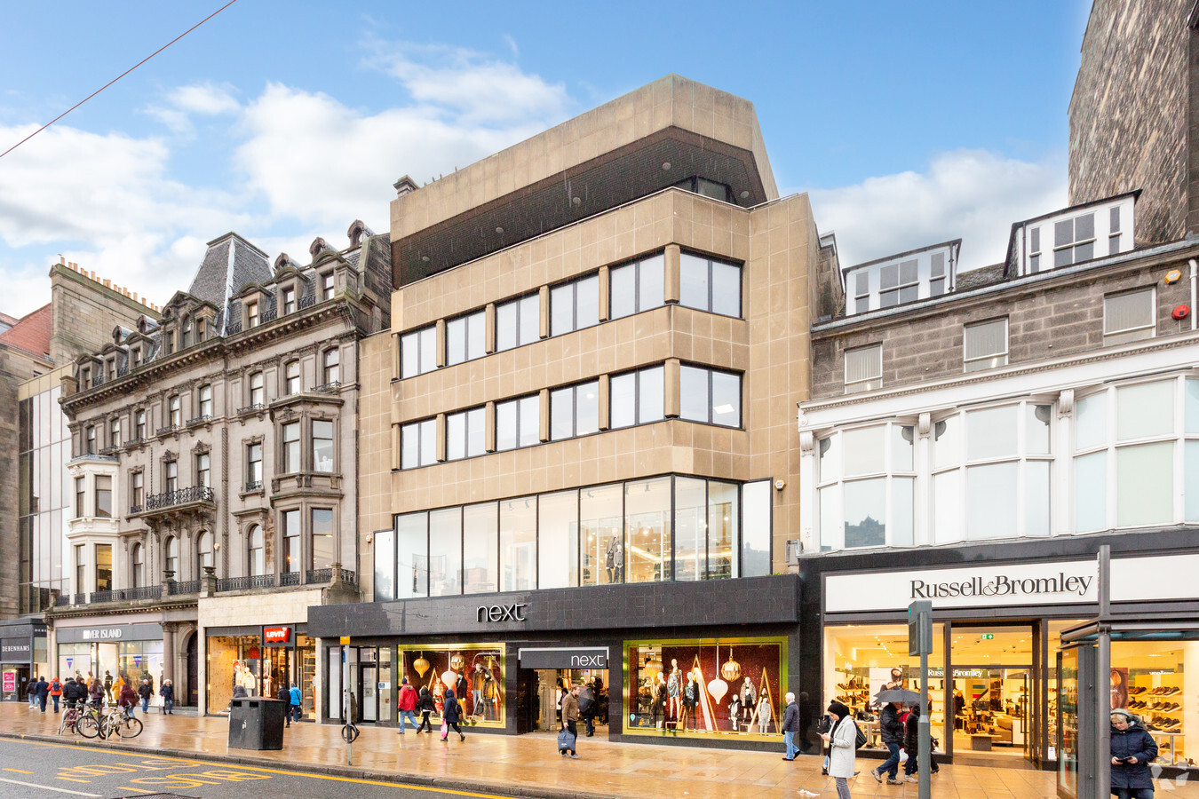 107-108 Princes St, Edinburgh, EH2 3AA - GBR