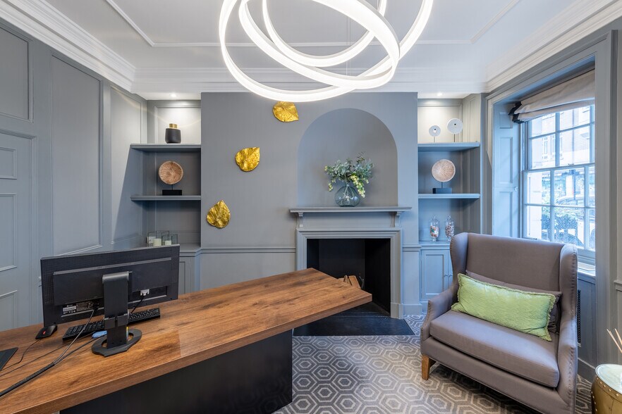 3 Queen St, London to rent - Interior Photo - Image 3 of 6