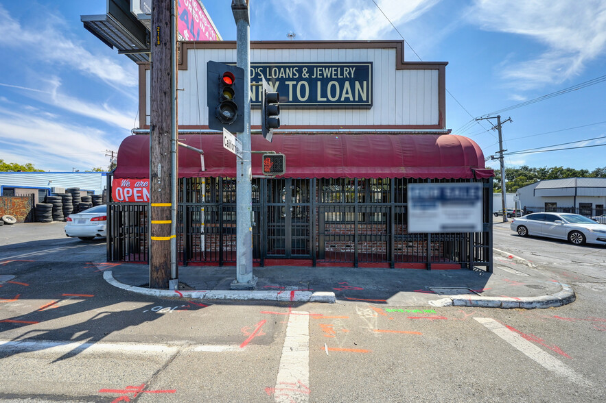 7800 Fair Oaks Blvd, Fair Oaks, CA for sale - Building Photo - Image 3 of 25