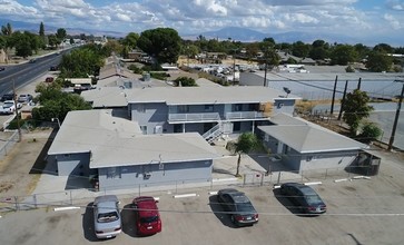 1409 Ming Ave, Bakersfield, CA for sale Building Photo- Image 1 of 1