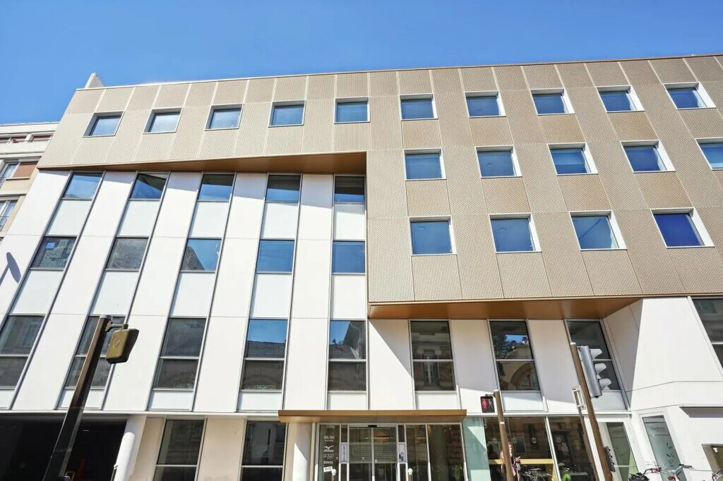 Location Bureaux 123 m² à 1 100 m² - Photo 1