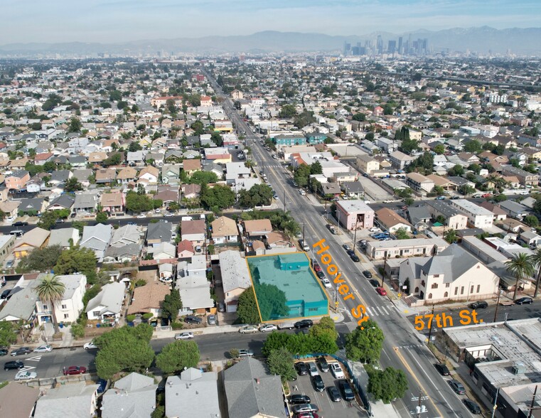 805 W 57th St, Los Angeles, CA for rent - Building Photo - Image 1 of 9