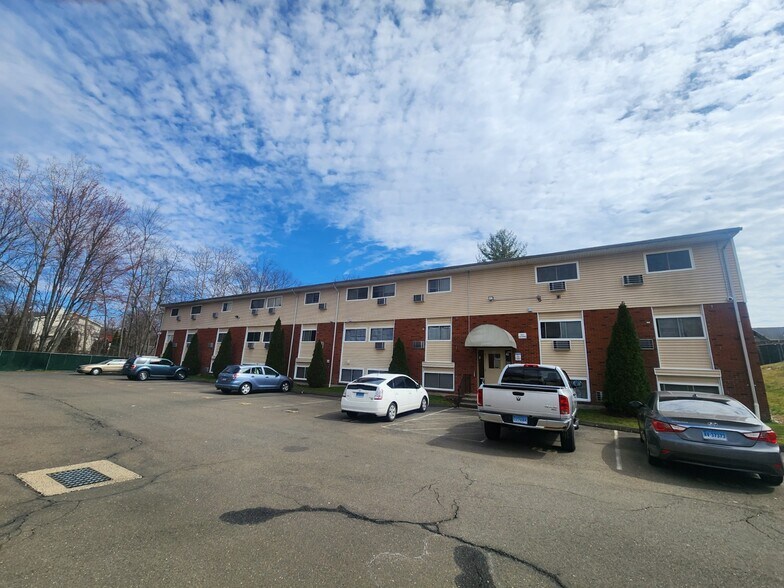 55 Glade St, West Haven, CT for sale - Building Photo - Image 1 of 3