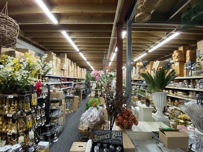 St Johns Rd, Isleworth for sale - Building Photo - Image 3 of 10