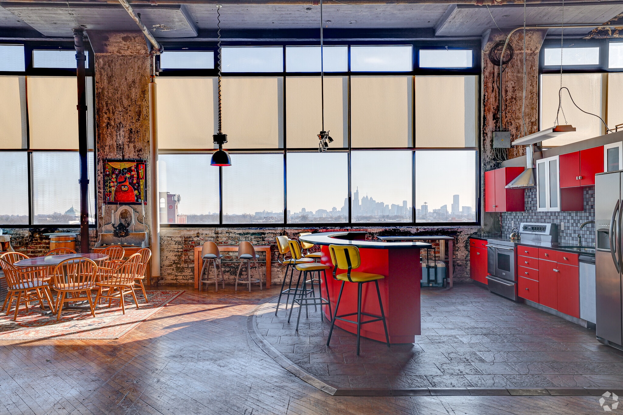 5070-5080 Parkside Ave, Philadelphia, PA to rent Interior Photo- Image 1 of 5