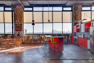 5070-5080 Parkside Ave, Philadelphia, PA to rent Interior Photo- Image 1 of 5