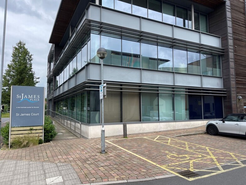 3 St. James Ct, Norwich to rent - Building Photo - Image 2 of 2