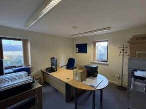 High St, Witney to rent Interior Photo- Image 2 of 6