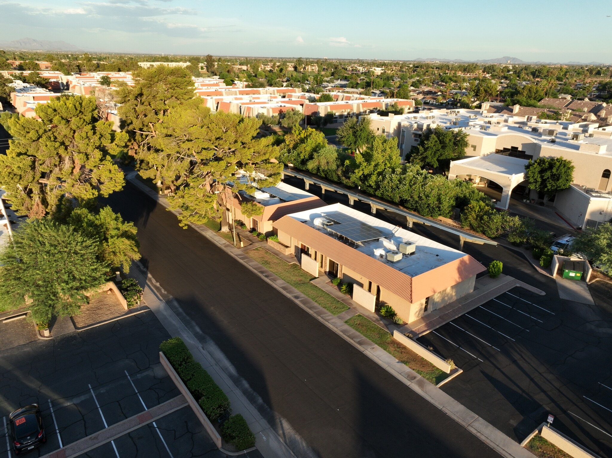 3226 N Miller Rd, Scottsdale, AZ to rent Primary Photo- Image 1 of 42