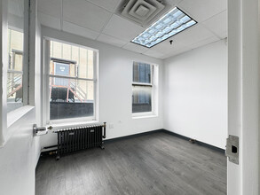 179 Broadway, New York, NY for rent Interior Photo- Image 1 of 5