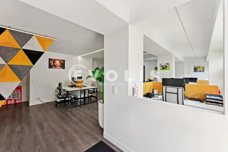 Office in Saint-Maur-des-Fossés to rent - Interior Photo - Image 1 of 11