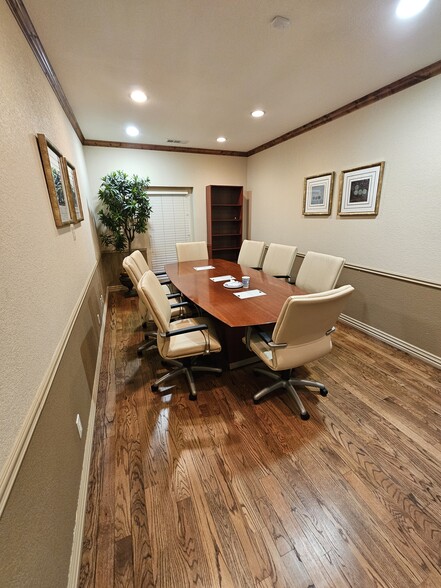 1831 W Louisiana St, McKinney, TX for rent - Building Photo - Image 3 of 15