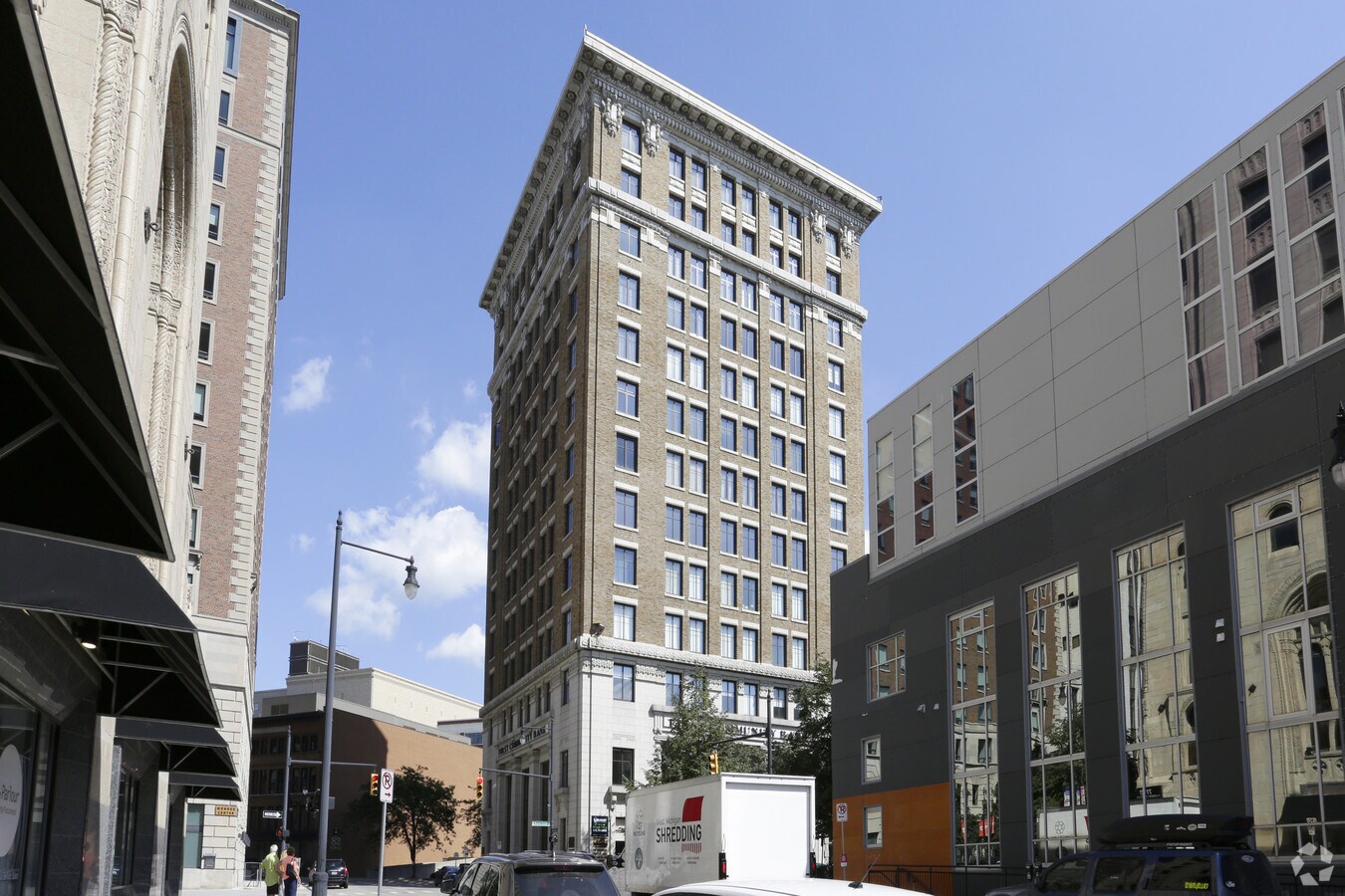 60 Monroe Center St NW, Grand Rapids 49503 Office for Sale UK