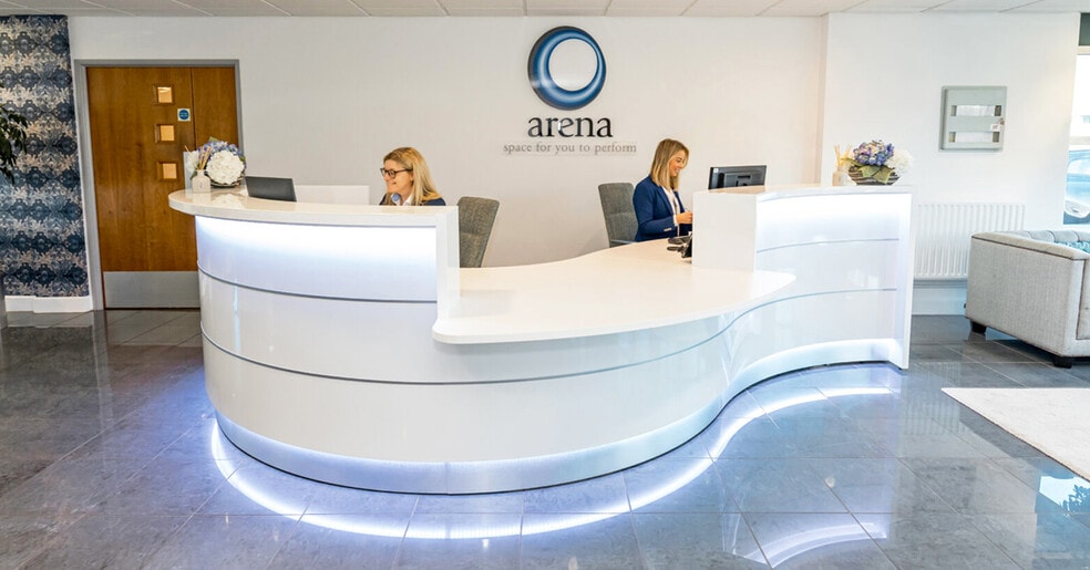 9 East Dorset Trade Park, Wimborne to rent - Interior Photo - Image 2 of 8